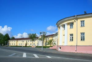 Бывшее здание канцелярии Олонецких горных заводов в Петрозаводске. Построено по проекту А. С. Ярцова в XVIII веке.