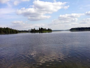 Самое большое древнеледниковое озеро Жемайтии в Литве— Плателай.