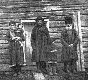Каменщики д.Быково, фото А.Н. Белослюдова, 1927