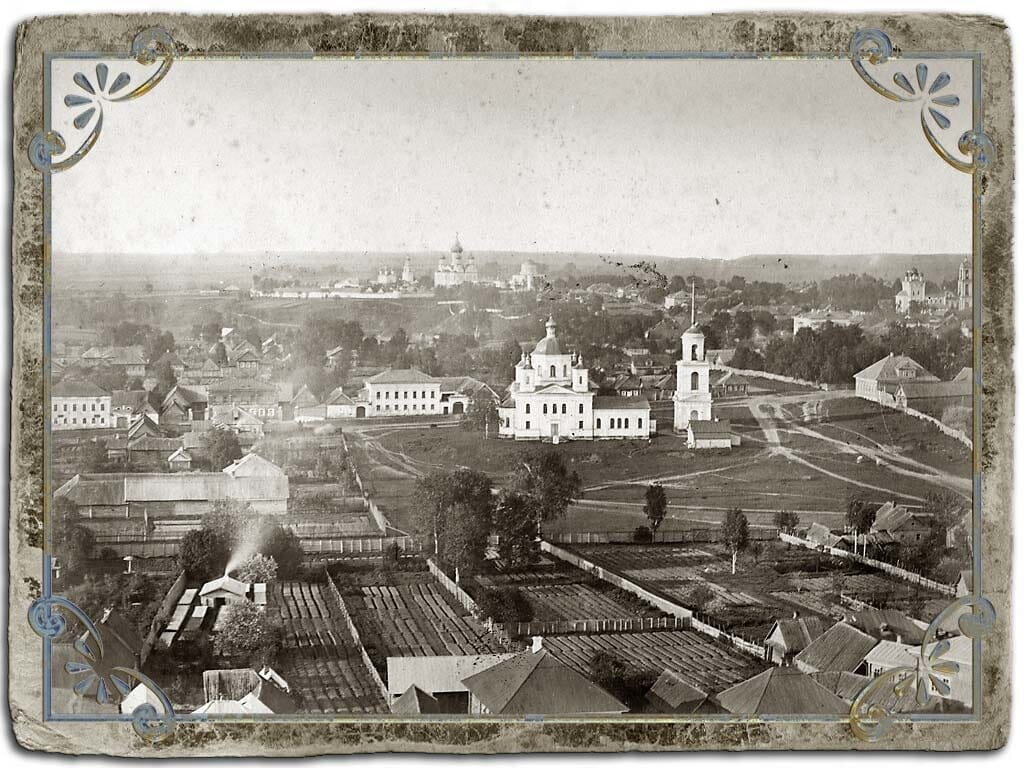 Вид с колокольни Воскресенского собора на южную часть города, 1880 год.