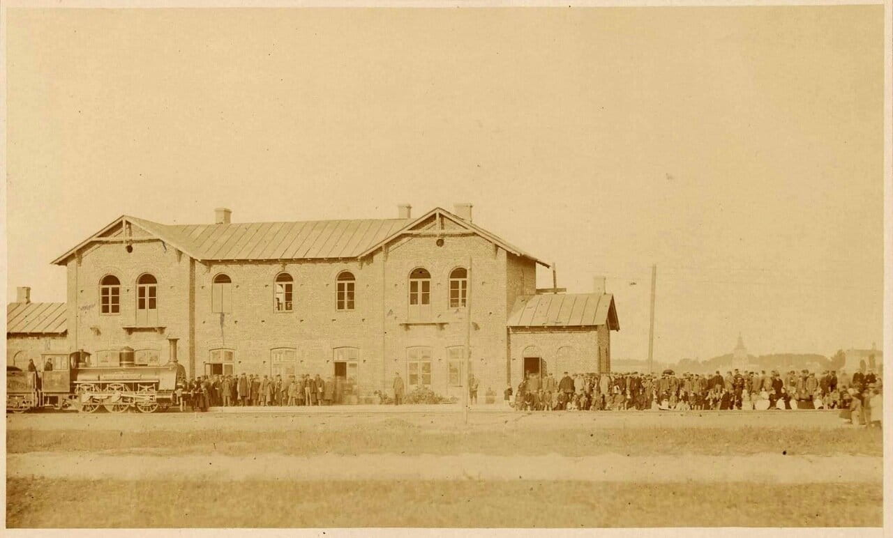 Открытие железнодорожного вокзала в городе Седльце. 1866