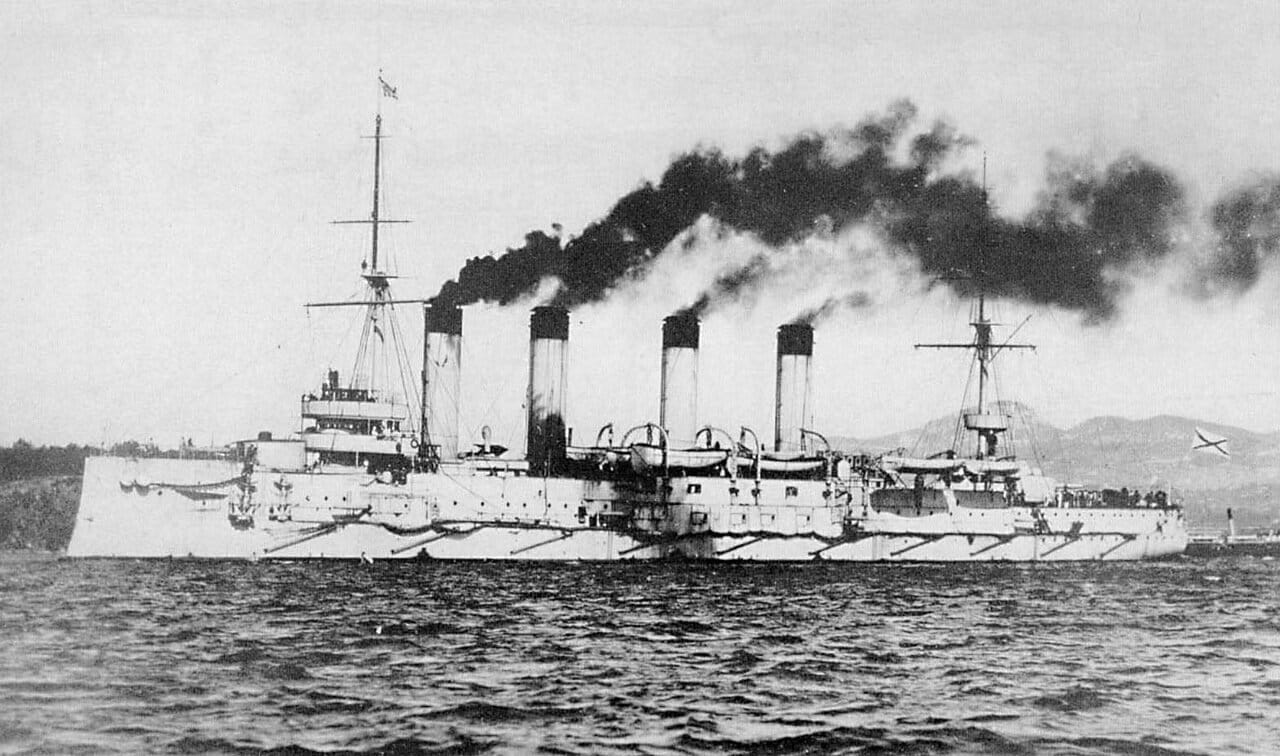 Броненосный крейсер 'Баян' во время ходовых испытаний
