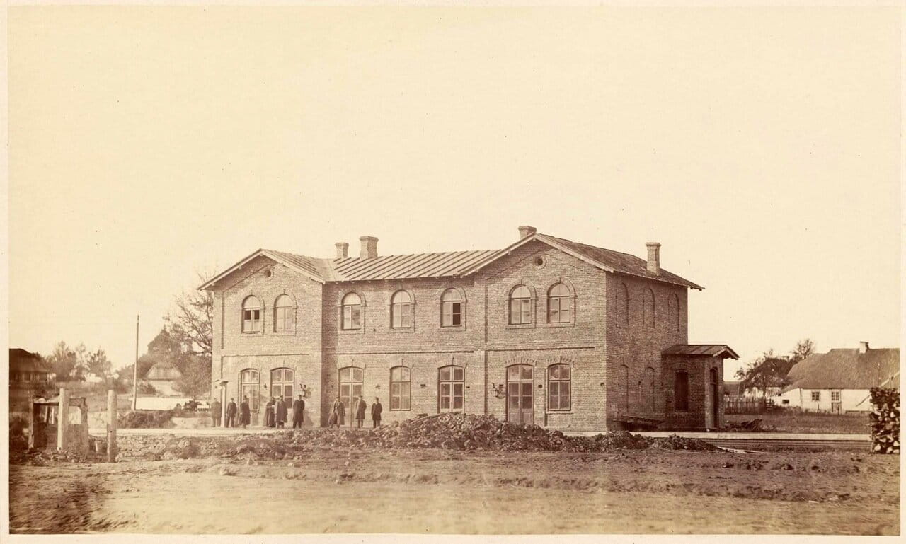 Открытие железнодорожного вокзала в Мрозы, 1866