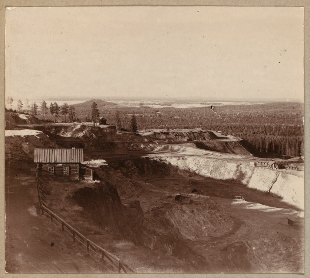 Разработка руды на горе Благодать. 1909