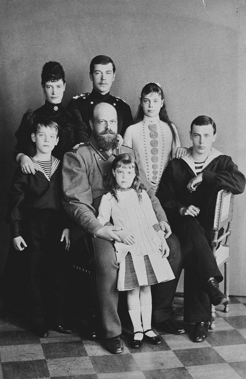 Александр III, Мария Федоровна и их дети, 1889 г.