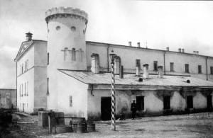 Бутырский тюремный за́мок с Пугачевской башней, фото 1880-х гг.